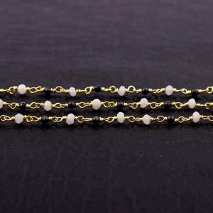Onyx negro de un pie con ágata blanca chapado en oro alambre envuelto enlace Rosario cuentas cadena - Product Image 3