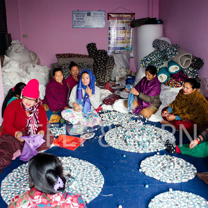 FBRR-006, Rectangle Tapis De Balle En Feutre, 100% Écologique En Laine De Nouvelle-Zélande, feutré et cousu par qualifiés artisanes du Népal - Product Image 4