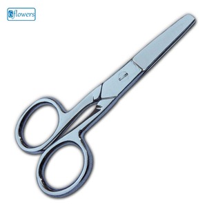 Lames et manche en acier inoxydable de qualité industrielle Ciseaux de cisaillement à broder à bords émoussés lisses pour usage domestique - Product Image 1