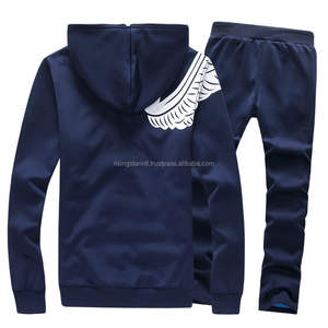 Derniers modèles de survêtements pour hommes en coton et polyester molletonné Fabricants de vêtements Survêtements d'hiver pour hommes Survêtements de jogging - Product Image 2