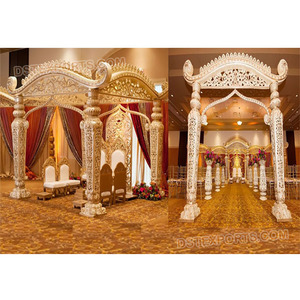 Impresionante Mandap Indio para Bodas, Mandap con Puerta para Bodas Grandes, Mandap con Puerta para Bodas Grandes en Missouri - Product Image 1
