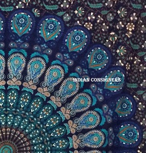 Tapiz de pared de Mandala de pavo real de algodón Nepthol, tapices estampados gemelos, hermosa colcha de cama hecha a mano por consignadores indios - Product Image 1
