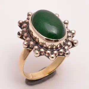 Piedra preciosa de jade verde natural anillos chapados en oro joyería al por mayor fabricante de joyas hechas a mano