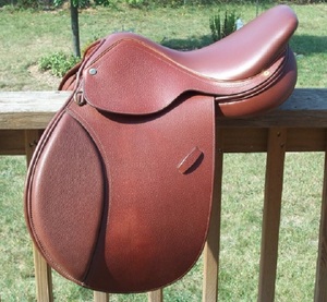 English Leather Endurance Saddle Premium Quality for Jumping Training and <b>Equestrian</b> Use - Product Image 3