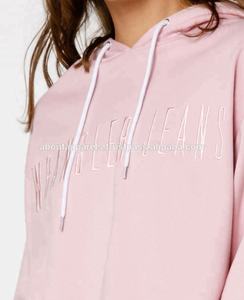 Nouveau haut court de gymnastique pour femmes rose personnalisé sweat à capuche dos ouvert maille respirant grande taille design avec broderie et décoration en dentelle - Product Image 3