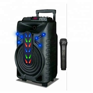 OEM aceptable altavoz Carro con luz azul, micrófono inalámbrico <span class=keywords><strong>caraoke</strong></span> con altavoz del bluetooth al aire libre - Product Image 2