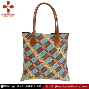 กระเป๋าผ้าแคนธาผ้านวมส่าหรีสไตล์วินเทจ - Product Image 2