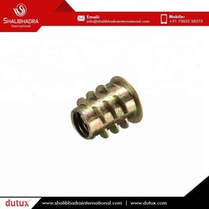 Insertos hexagonales métricos de latón – Tuercas moleteadas de alto rendimiento con rosca M3 UNC, acabado pulido estañado - Product Image 3