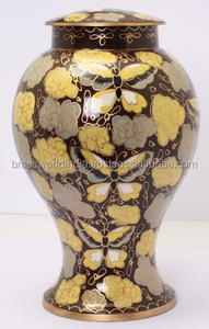 Urnes funéraires en métal cloisonné bleu de style américain par Brassworld India - Product Image 2