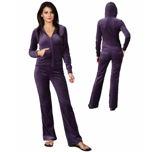 Conjunto de chándal deportivo de ajuste regular sólido de invierno personalizado para mujer de terciopelo púrpura oscuro | Estilo italiano de secado rápido transpirable - Product Image 1