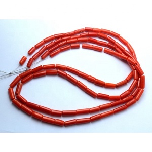 Perles lisses en corail rouge italien naturel forme de tube 8x2mm à 12x4mm env. 20 pouces - Product Image 3