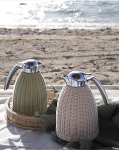 Pichet Bao Minh avec tressage en rotin autour de thermos, pots et bouilloires à eau écologiques Pit01AT - Product Image 2