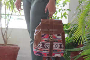 Gran oferta, mochila hecha a mano de cuero Jacquard, mochila de cuero Real, Unisex, multiusos, nuevo diseño, bolsa, producto a granel al por mayor - Product Image 4