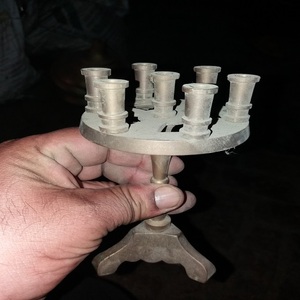 Portavelas religioso de latón macizo Menorah antiguo, calidad superior, precio bajo - Product Image 1