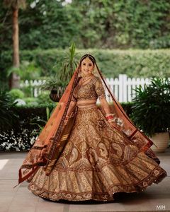 Wedding Dresses Pakistani Dress Designers - Maxi Gowns Wedding Dresses Pakistani Dress Designers - Maxi Gowns