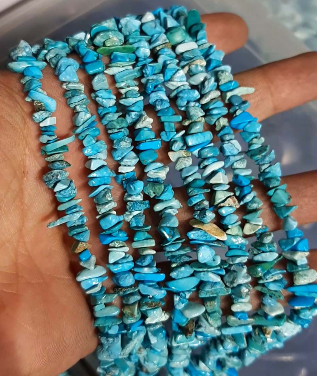 เช่นเดียวกับภาพ