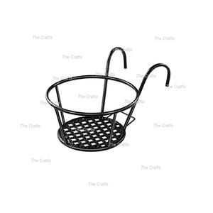 Support de pot de plantes suspendu de couleur noire de fer fait à la main support de jardinière de forme rectangulaire pour une utilisation extérieure et intérieure - Product Image 5