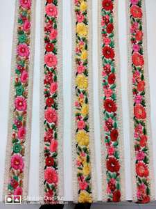 Rubans à fleurs brodés personnalisés, pour art et artisanat, disponibles dans une variété variété de motifs, pièces - Product Image 6