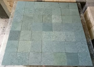 Baldosas de Piedra Natural Verde Sukabumi de Calidad de Exportación para Pisos Exteriores de Piscinas (Estándar Brasileño) Antideslizantes - Product Image 3
