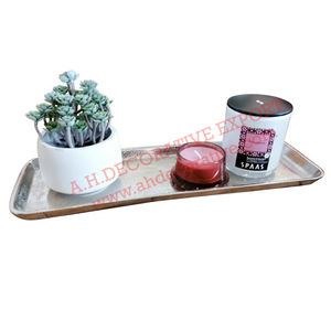 Plateau de service à fruits en aluminium avec bordure embossée Plats de service en métal de forme rectangulaire pour la décoration de mariage - Product Image 3