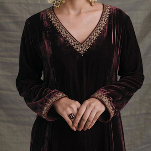 TRENDY-DESIGNER New Embroidery Long Kurta with <b>Pant</b> Party/Wedding Dress with Lace and Button Applique Work 2021 Collection - Product Image 1