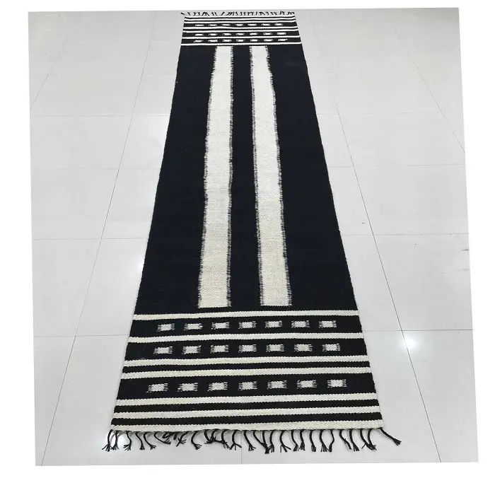 Washable Runner Boho Customized Logo Indoor Outdoor Easy To Carry Light Weight Beach Mat Fringe Tassel Rug Carpet Blanket