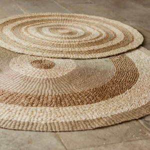 Tapis en jacinthe d'eau Ms HOLIDAY - Product Image 1