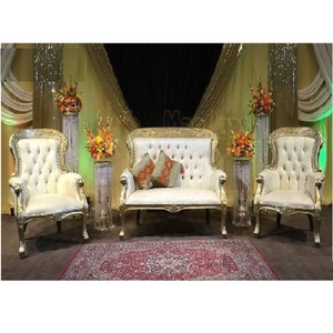 Causeuse de scène de réception de mariage musulman, causeuse de scène royale dorée à Chicago, ensemble de canapé classique - Product Image 1