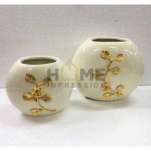 Jarrón de Flores Contemporáneo de Metal Hecho a Mano, Diseño de Hojas en Color Blanco Dorado, Decoración de Mesa para el Hogar y Hoteles a Bajo Precio - Product Image 6