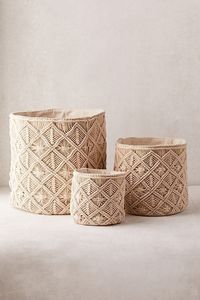 Vente en gros de panier de rangement en macramé toutes saisons de style bohème disponible en différentes tailles pour la décoration murale Isar International - Product Image 5