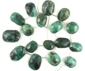 Awesome Quality 17 Pieces Strand Natural Emerald Gemstone Faceted Oval Shape Briolette Beads May Birthstone