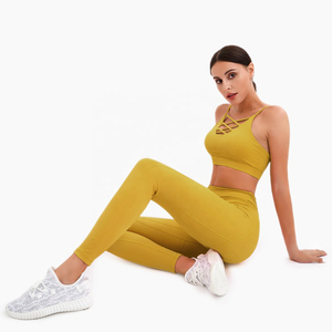 2025 nouvelle arrivée en gros mode cravate teinture Sport soutien-gorge et Legging athlétique Yoga ensemble femmes actif de haute qualité Logo personnalisé porter ensemble - Product Image 1