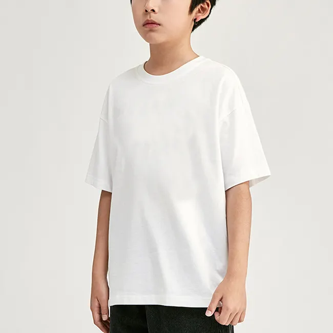 Maglietta tinta unita con stampa a buon mercato in cotone morbido oversize per bambini all'ingrosso di nuovo stile