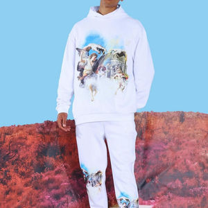 Chándal deportivo de fútbol para hombre personalizado al por mayor diseño éxito de ventas chándal térmico informal de verano para correr - Product Image 1