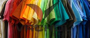 เสื้อยืดคอวีคอปกสไตล์ลำลองแบบอัดระบายอากาศขนาดพลัสไซส์สำหรับใส่ไปยิมออกแบบได้ตามต้องการ - Product Image 5