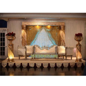 Decoración de Escenario para Bodas Árabes, Decoración de Escenario para Bodas Asiáticas, Escenario de Cristal Dorado para Bodas Indias, Decoración para Eventos en Massachusetts, Decoración para Eventos en Suiza - Product Image 1