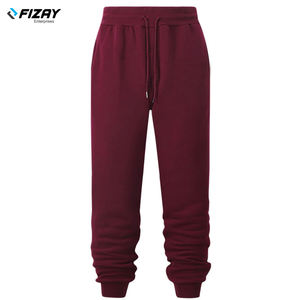 Pantalones deportivos informales para hombre con logotipo personalizado al por mayor, pantalones de gimnasio ajustados de estilo callejero Retro Vintage de algodón 100% para correr y entrenar - Product Image 5