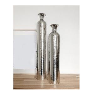 Juego de 2 Jarrones de Flores Artificiales de Latón Color Dorado, Macetas de Flores de Tamaño y Forma Personalizados a los Precios Más Bajos - Product Image 2