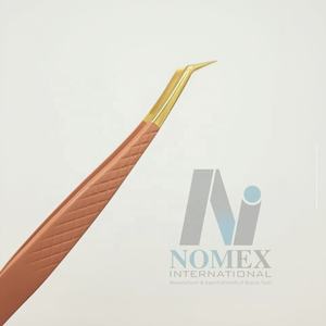 แหนบขนตาแบบปลายแหลมเคลือบด้วยผงสีน้ำตาลเข้มแหนบสำหรับต่อขนตาทำจากสเตนเลสสตีลสั่งติดโลโก้ได้ตามต้องการ - Product Image 1