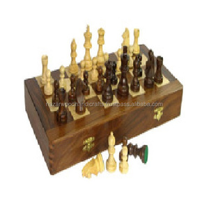 Artesanía de madera personalizada, artículo de juego de ajedrez hecho a mano - Product Image 2