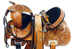 Barril de cuero prémium para carreras, conjunto de sillín de caballo occidental, tachuelas (talla de asiento de 14 "-18"), disponible en varios colores y tamaños - Product Image 2