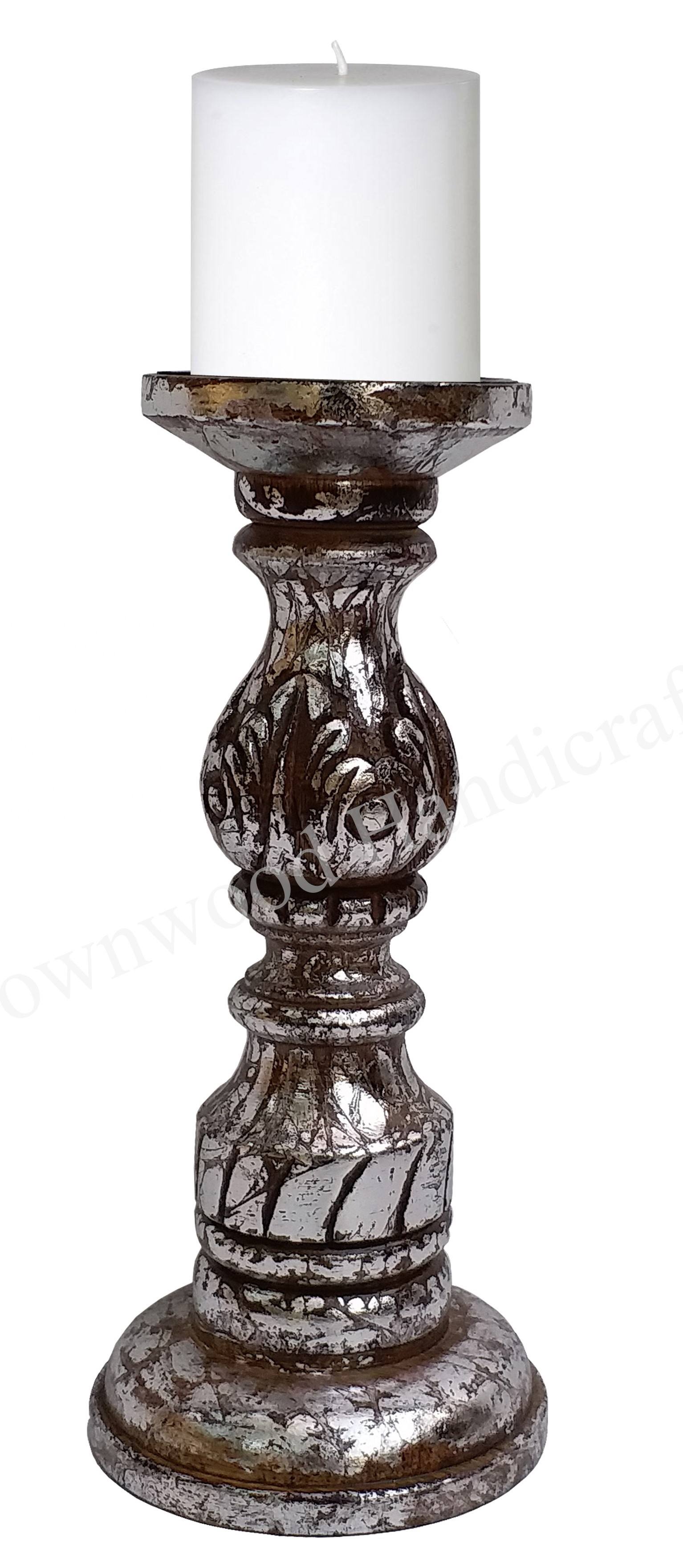 ฟอยล์สีเงินบนสีดำ