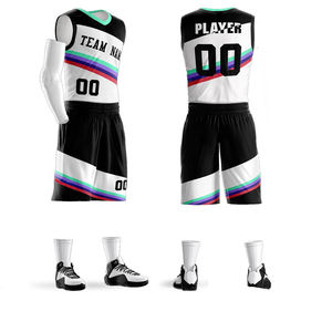 Uniformes de basket-ball pour garçons de la meilleure qualité avec sublimation personnalisée Ensembles d'uniformes de sport élégants en polyester - Product Image 4