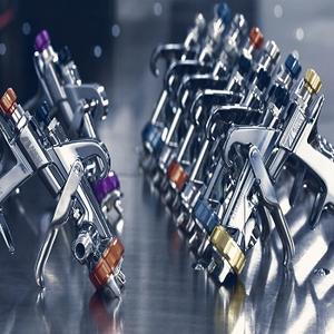 Pistola de pulverización de pintura de coche, fácil de operar, alto rendimiento, hecha en Japón - Product Image 2