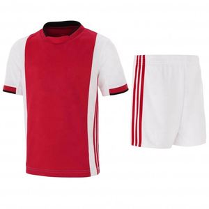 Latest Top Quality Sublimation Soccer Jersey Best Quality Cheap Soccer Uniforms Unique Soccer Jersey Shirt and Shorts For Men - Product Image 1