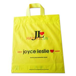 Bolsas Biodegradables con Fondo Cuadrado y Asas Flexibles de Longitud Media, Fabricadas con Material HDPE/LDPE/MDPE e Impresión por Grabado - Product Image 1