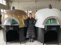Four à pizza authentique en pierre de lave de brique, haute capacité de cuisson, à gaz, 3 brûleurs rotatifs