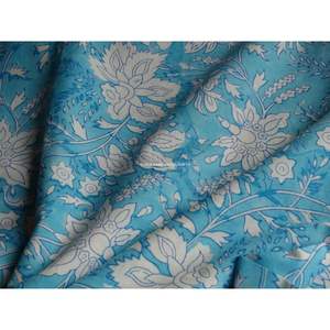 Tela Blanca de algodón 100% con estampado Floral, tejido indio para correr, venta al por mayor - Product Image 6