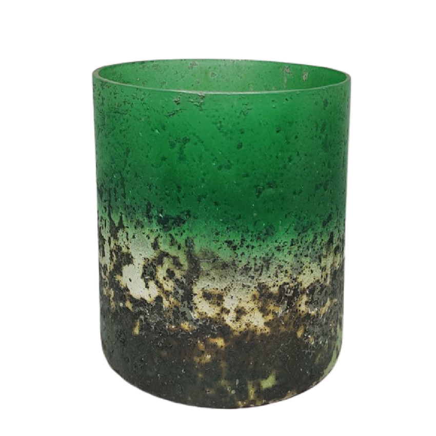 สีเขียวเข้ม