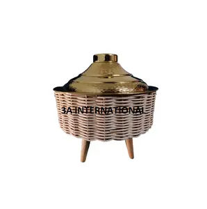 Handmade Decorative Hot Food Server Insulated Hot Pot For Best Quality Multi Functional Bamboo Wooden Basket Hot Pot